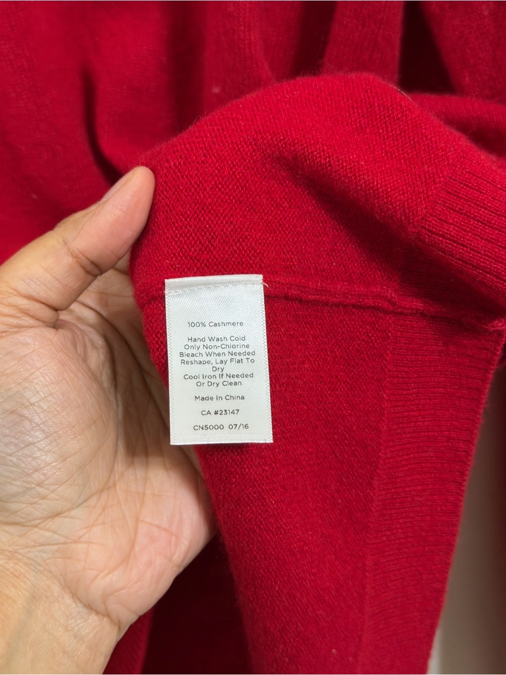 Talbots 100% Cashmere Pure Cashmere Red Long Sleeve Sweater Holidays Christmas - Picture 8 of 9